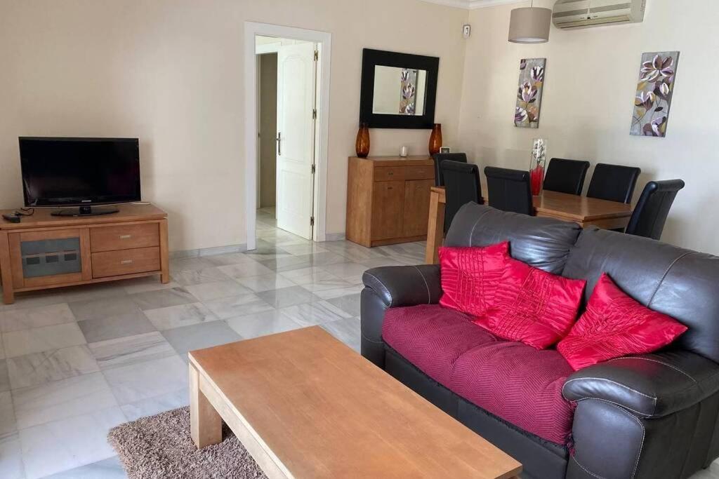 Estepona Seaview Apartment Seletur ภายนอก รูปภาพ